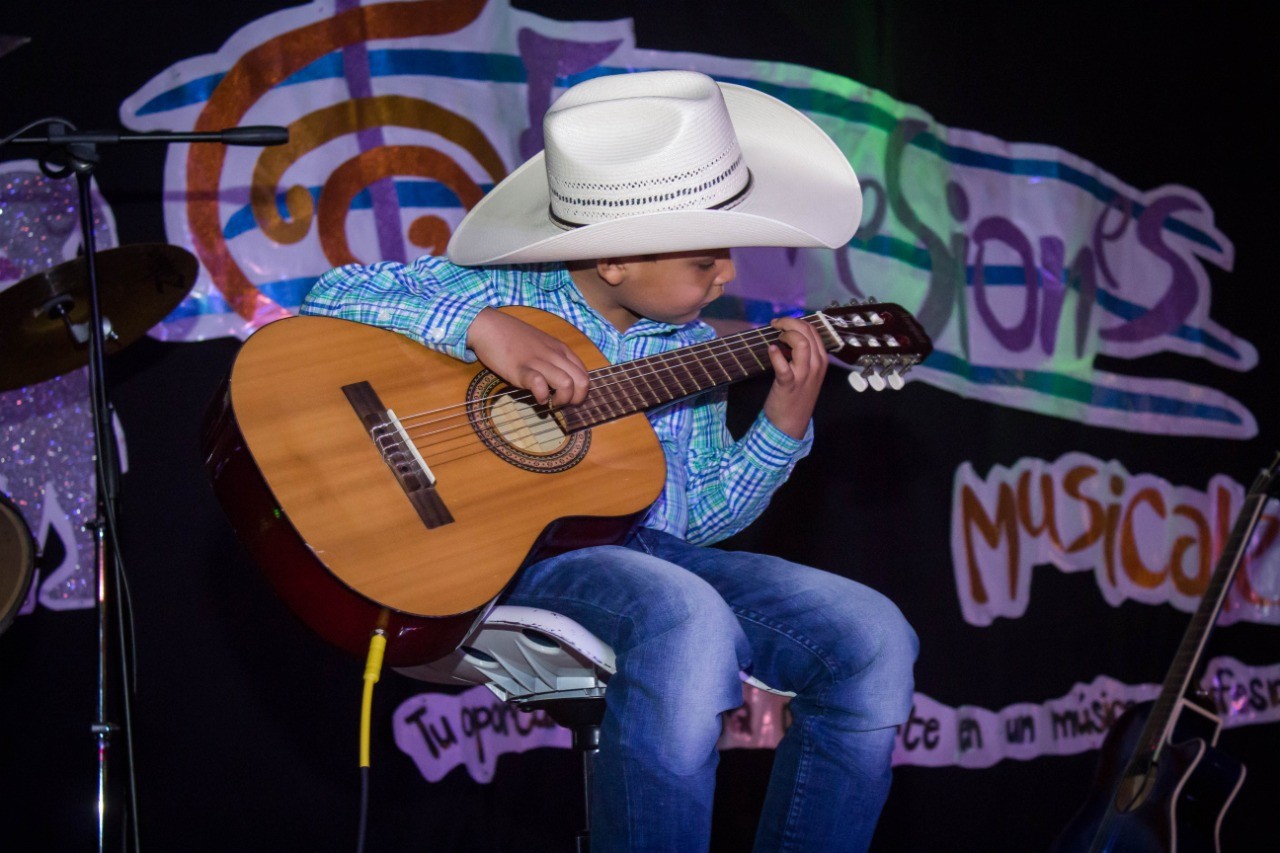 Guitarra G1