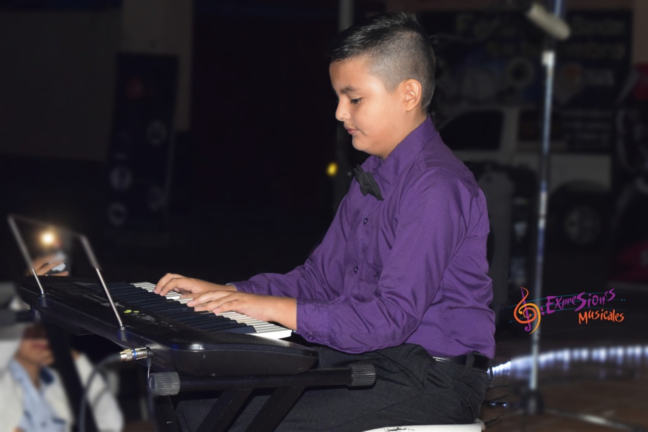 piano23